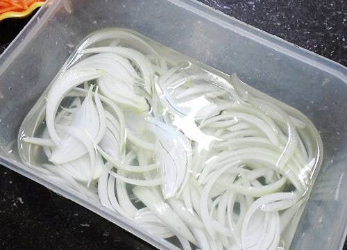 khu mui hanh tay giam