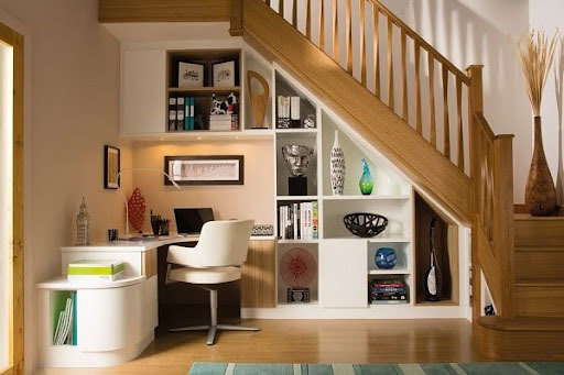 Biến hóa không gian gầm cầu thang: Bí kíp tận dụng tối đa diện tích 1 trang tri gam cau thang 1
